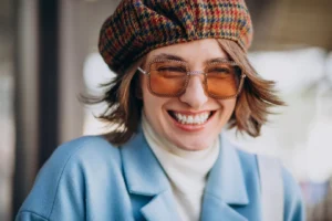 portrait young woman sunglasses hat 1303 20455